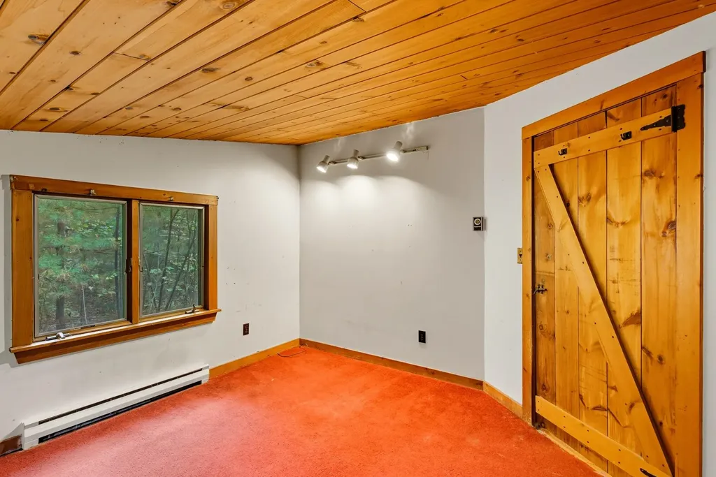 628 Monadnock Highway Swanzey NH 03446