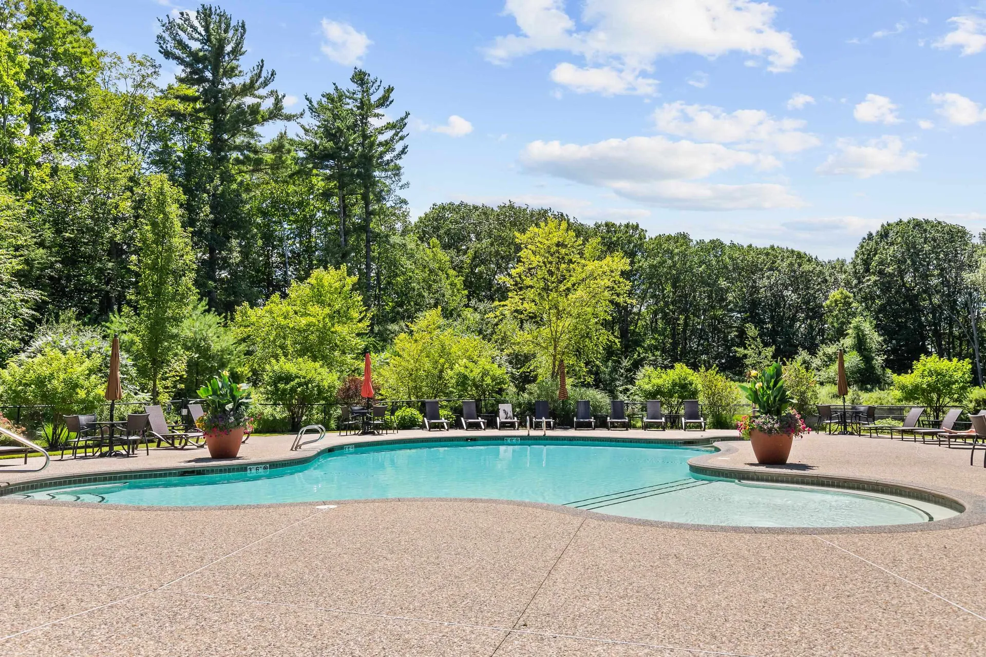 6 Windjammer Ridge Laconia NH 03246