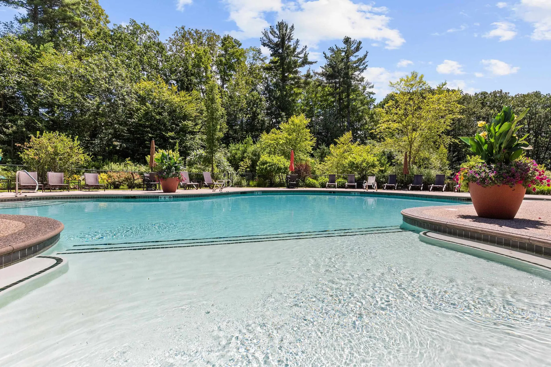 6 Windjammer Ridge Laconia NH 03246