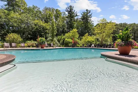 6 Windjammer Ridge Laconia NH 03246