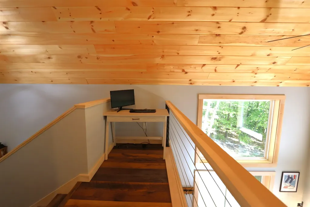 18 Panaway Drive Campton NH 03223