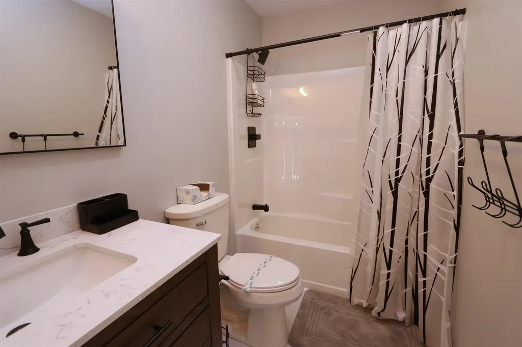 18 Panaway Drive Campton NH 03223