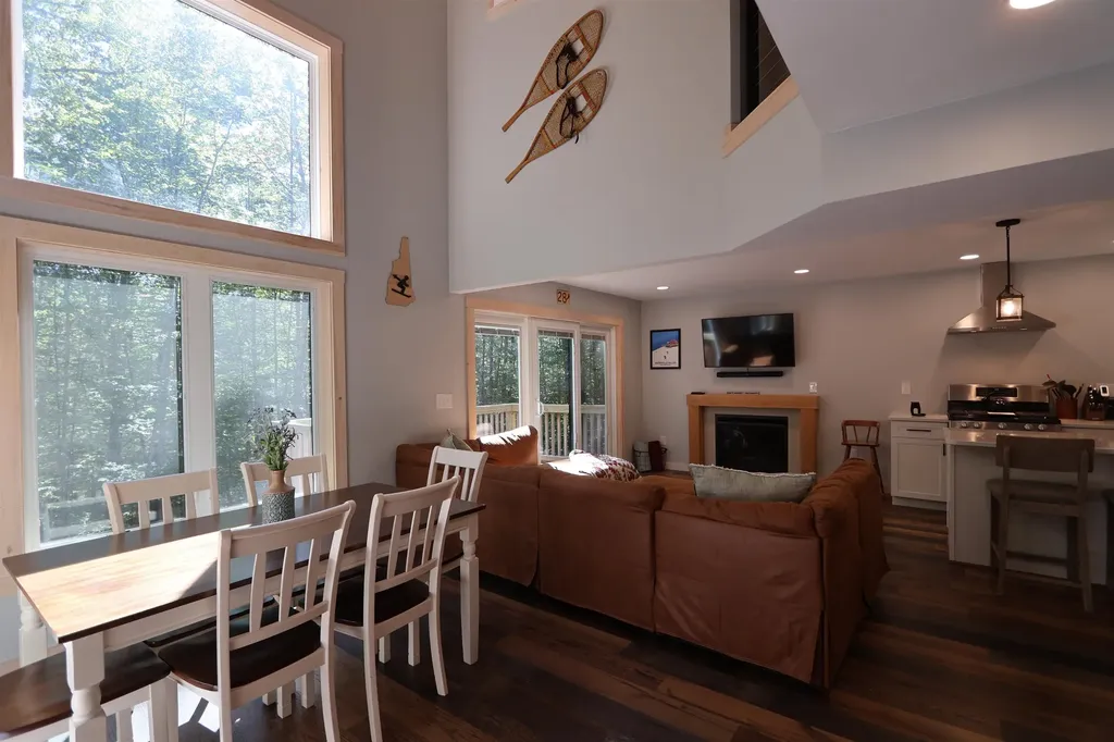 18 Panaway Drive Campton NH 03223