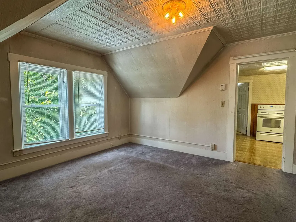 23 Fowler Street Keene NH 03431