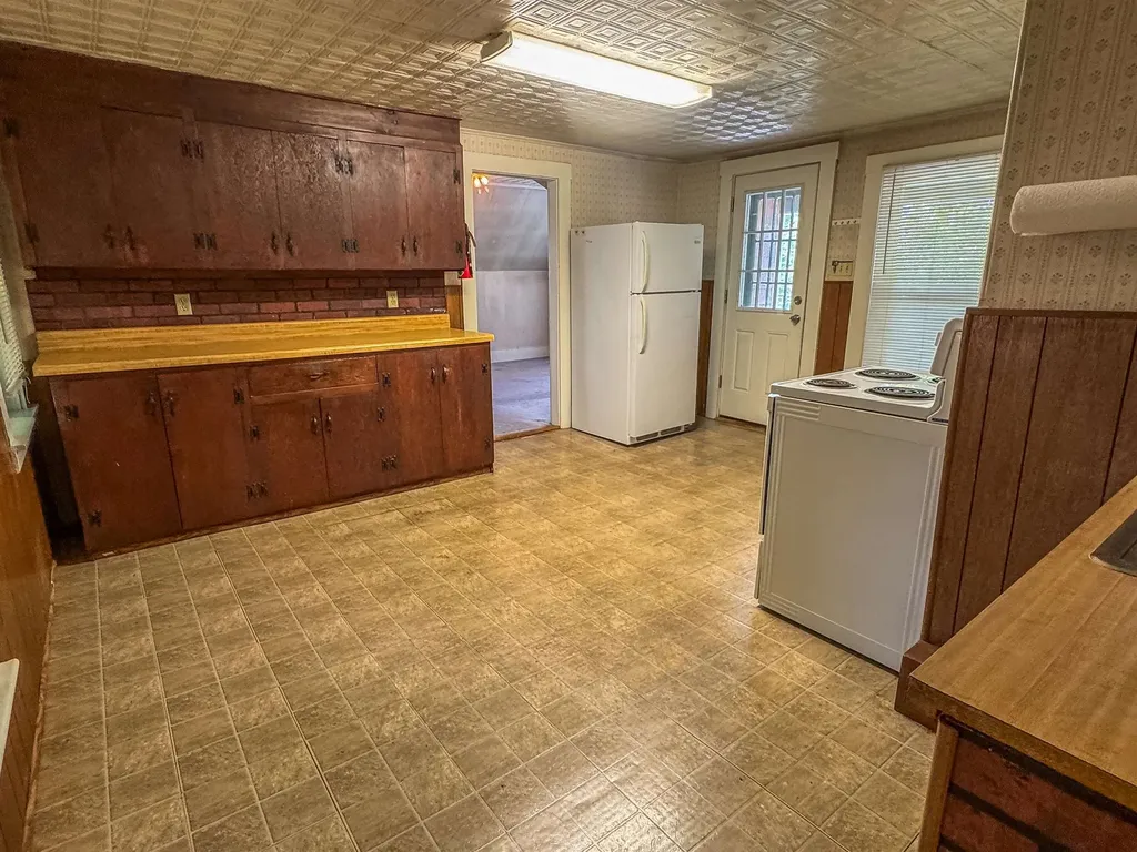 23 Fowler Street Keene NH 03431