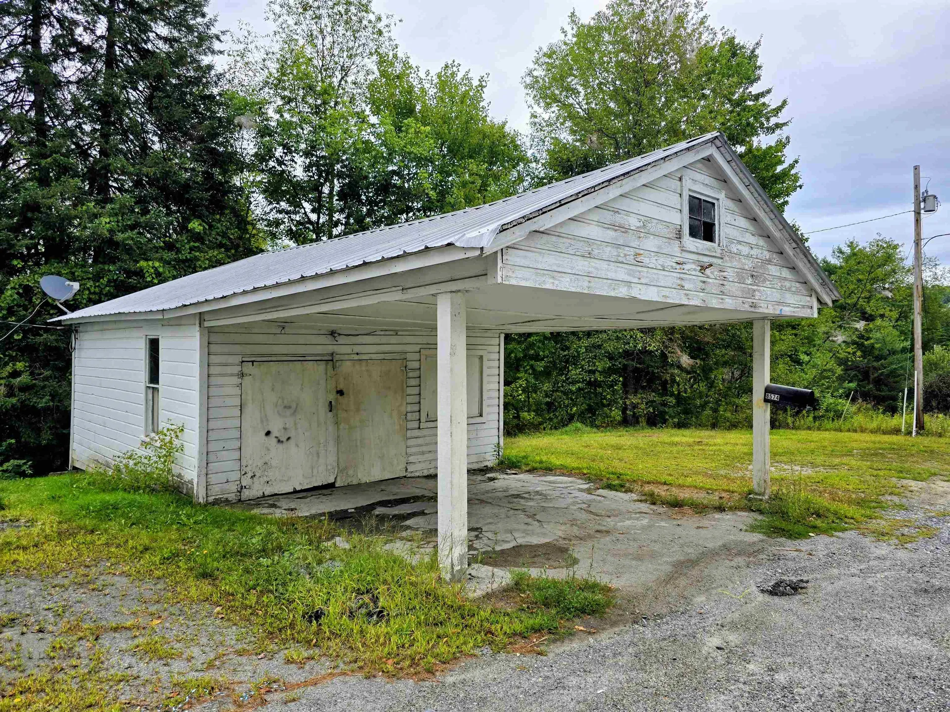 8574 Vermont Route 25 Corinth VT 05040