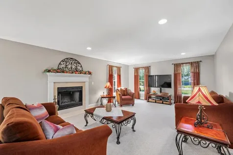 12 Ballard Road Pelham NH 03076