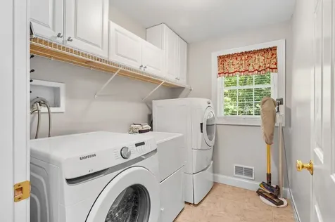 12 Ballard Road Pelham NH 03076