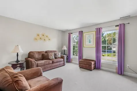 12 Ballard Road Pelham NH 03076