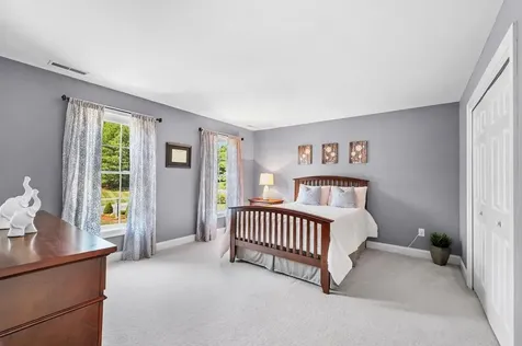 12 Ballard Road Pelham NH 03076
