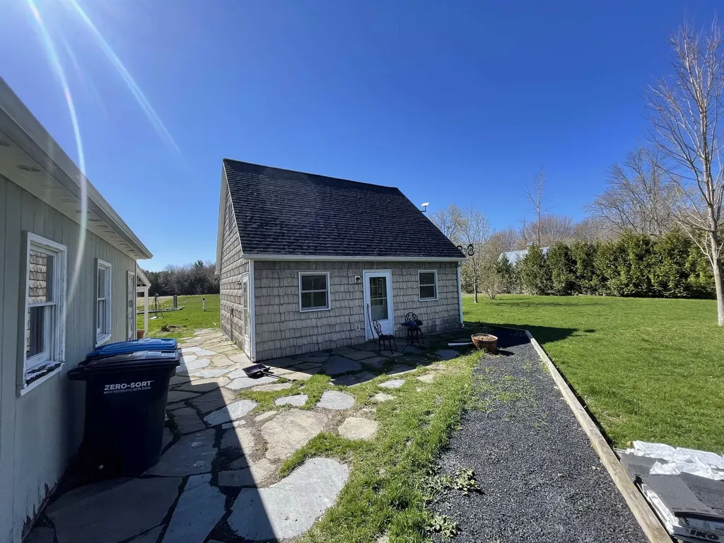 133 Westerly Views Road Isle La Motte VT 05463