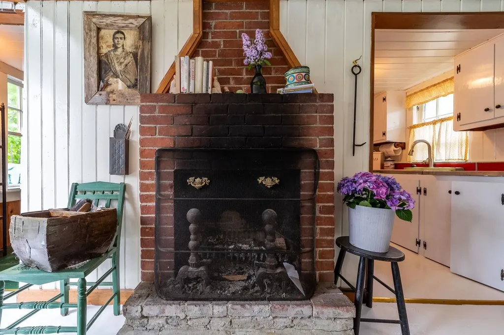 26 Don Gerry Road Bristol NH 03222