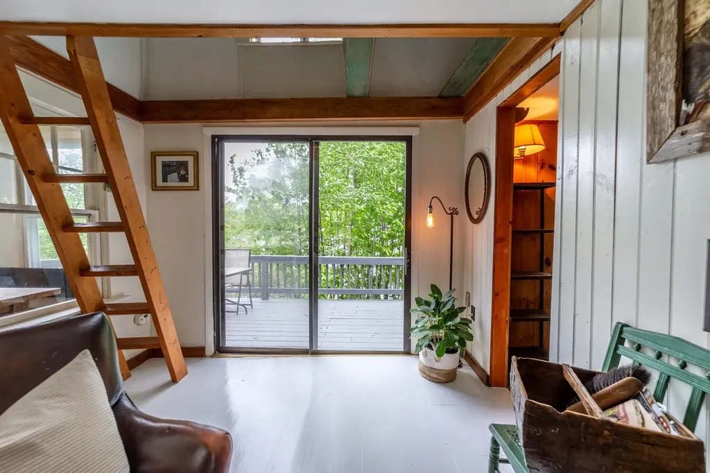 26 Don Gerry Road Bristol NH 03222