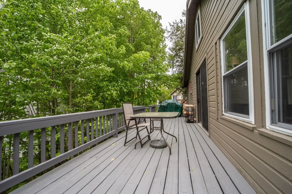 26 Don Gerry Road Bristol NH 03222