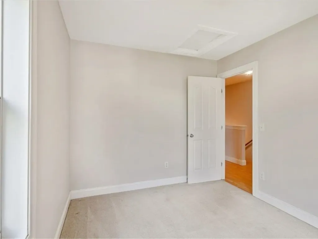 5 East Road Fairfax VT 05454