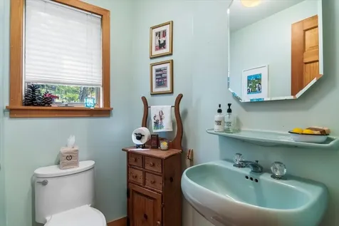 17 Signal Hill Road Winhall VT 05340