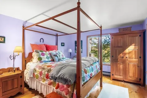 17 Signal Hill Road Winhall VT 05340