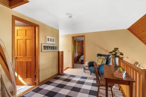 17 Signal Hill Road Winhall VT 05340