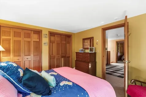 17 Signal Hill Road Winhall VT 05340