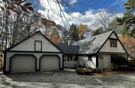 27 Hummingbird Hill Grantham NH 03753