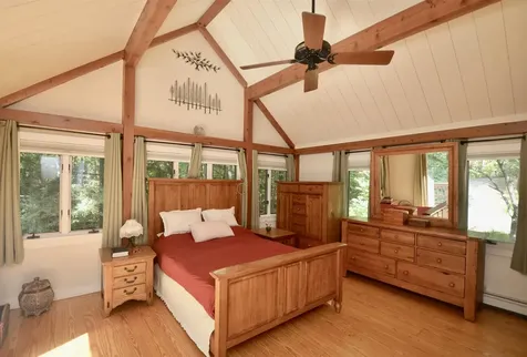 27 Hummingbird Hill Grantham NH 03753