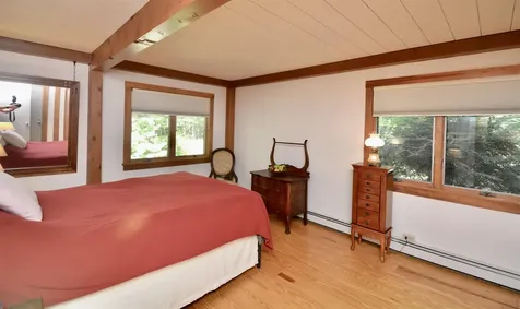 27 Hummingbird Hill Grantham NH 03753