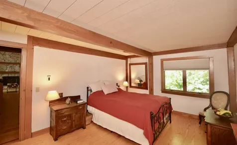 27 Hummingbird Hill Grantham NH 03753