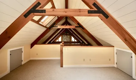 27 Hummingbird Hill Grantham NH 03753