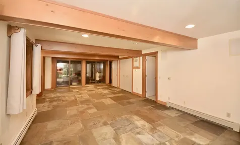 27 Hummingbird Hill Grantham NH 03753