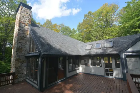 27 Hummingbird Hill Grantham NH 03753