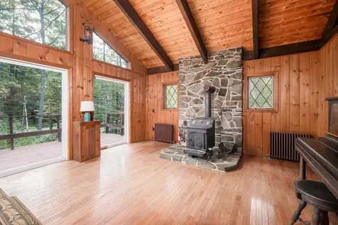 109 Bartlett Road Kittery ME 03905