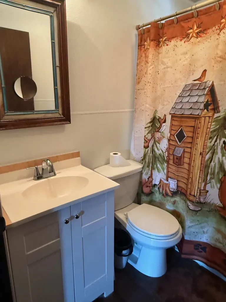 446 Mammoth Road Pelham NH 03076