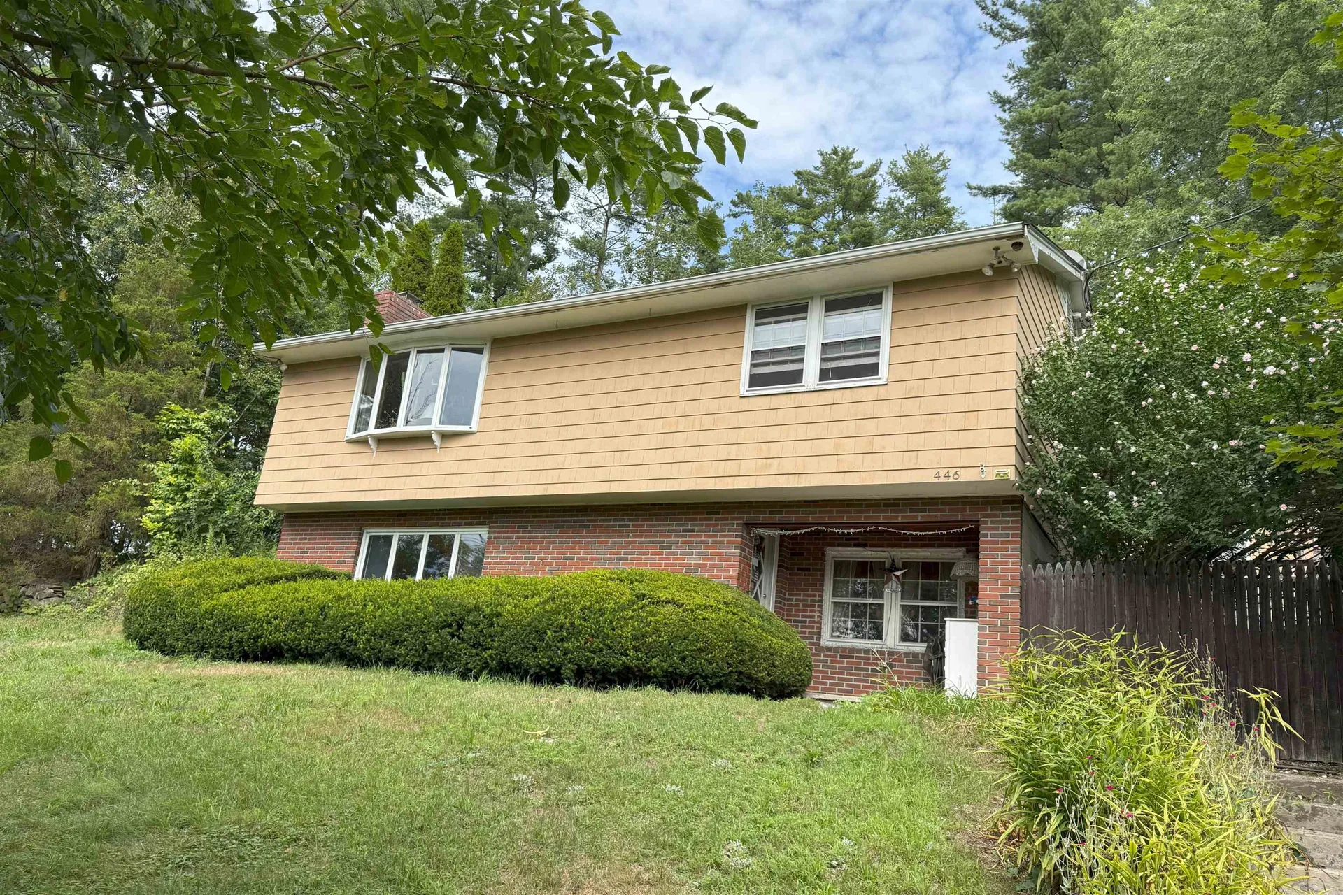 446 Mammoth Road Pelham NH 03076