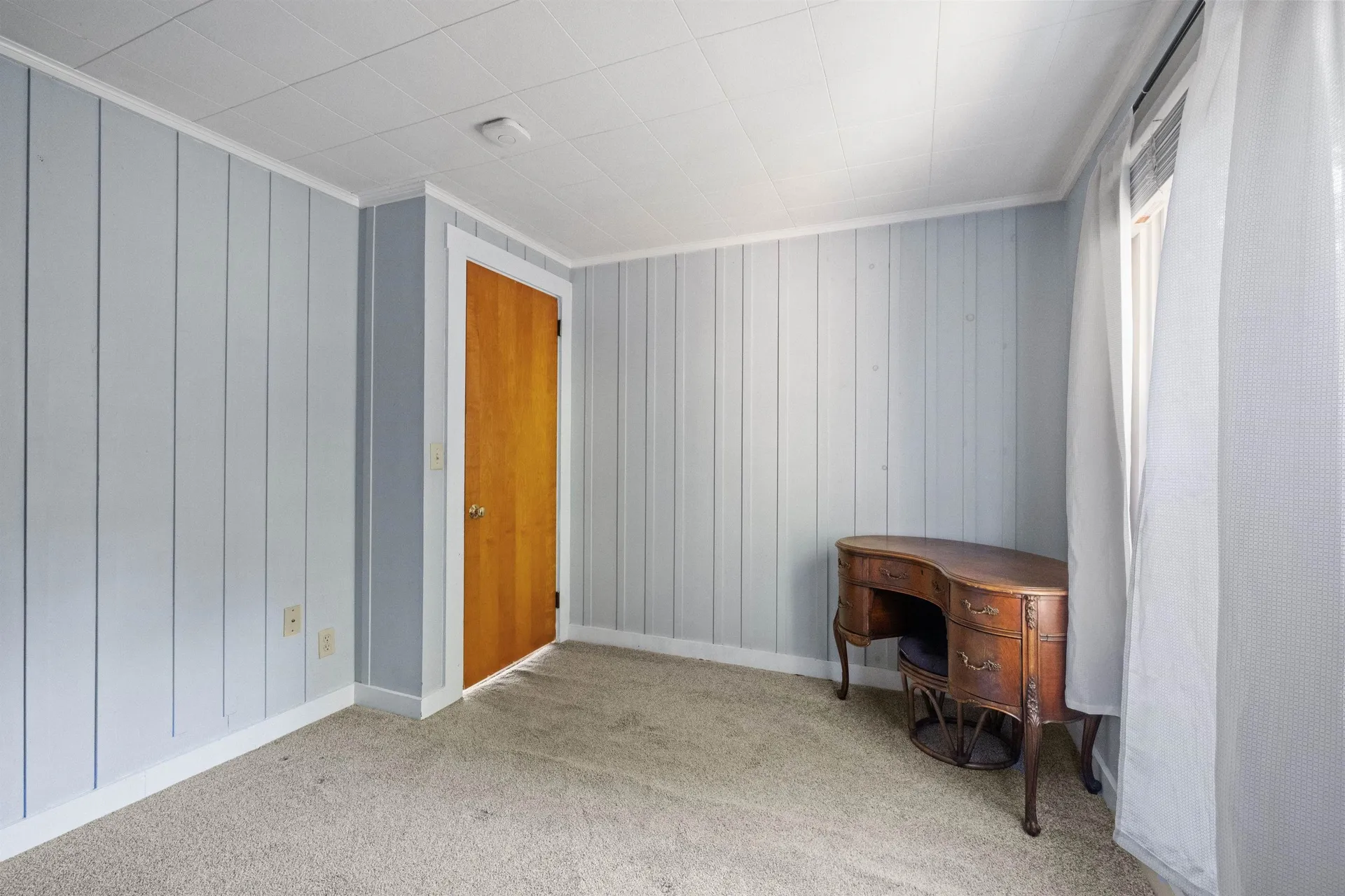 894 Cherry Valley Road Gilford NH 03249