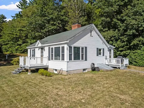 894 Cherry Valley Road Gilford NH 03249