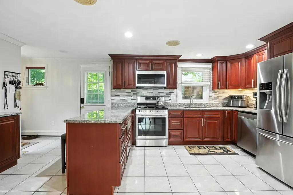 26 Juniper Drive Belmont NH 03220