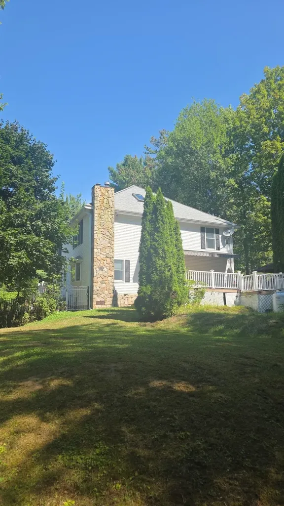 26 Juniper Drive Belmont NH 03220