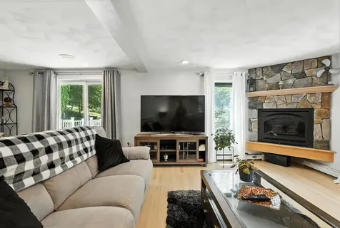 26 Juniper Drive Belmont NH 03220