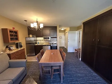 145/47 Qtr.1,89 Grand Summit Way Dover VT 05356