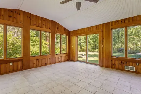 67 North Road North Hampton NH 03862