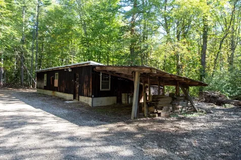 67 North Road North Hampton NH 03862