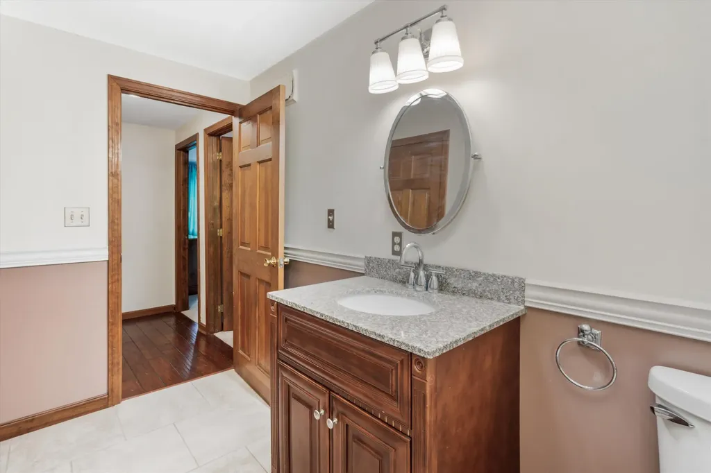 45 Range Road Goffstown NH 03045