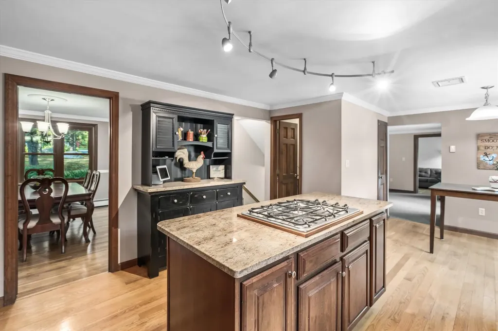 45 Range Road Goffstown NH 03045