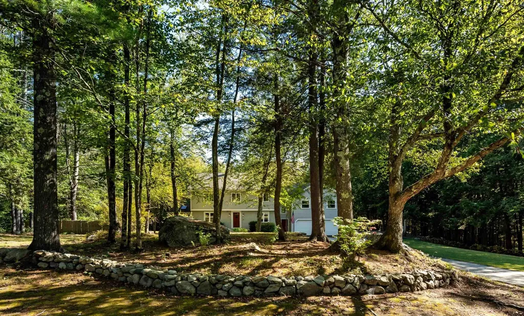 45 Range Road Goffstown NH 03045