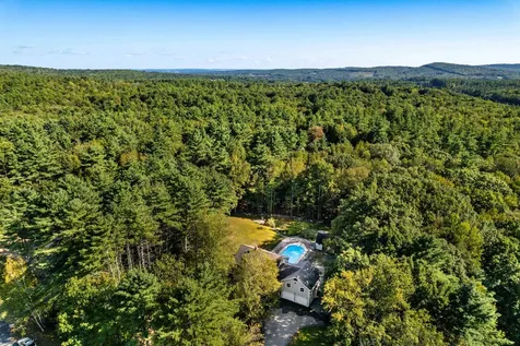 45 Range Road Goffstown NH 03045