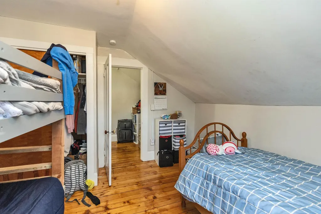 16 River Street Greenville NH 03048