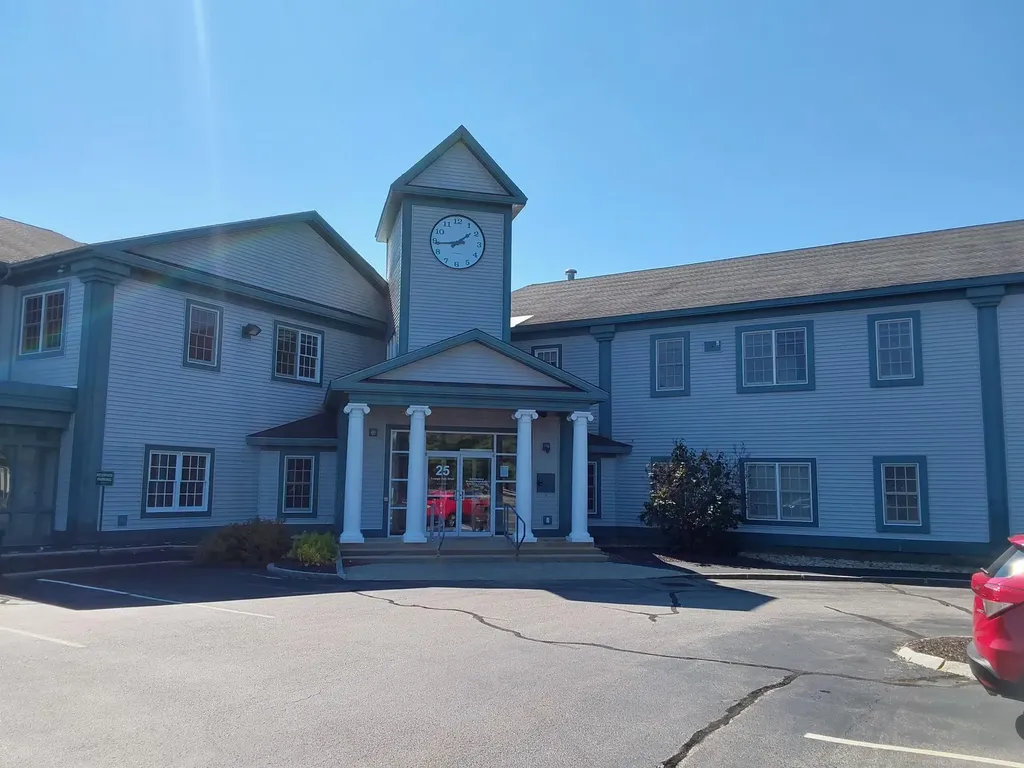 25 Triangle Park Concord NH 03301