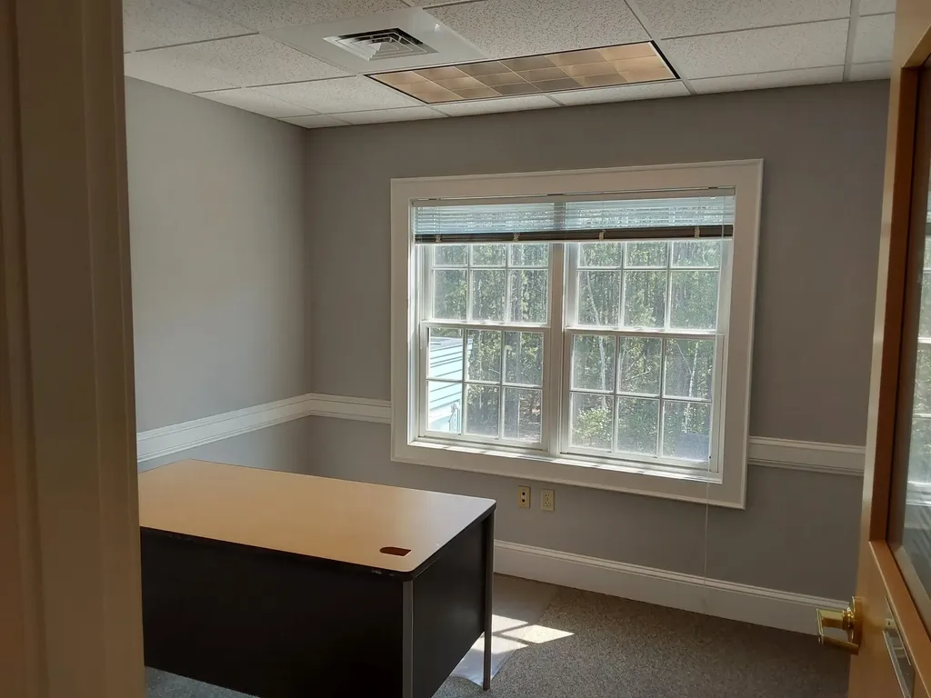 25 Triangle Park Concord NH 03301