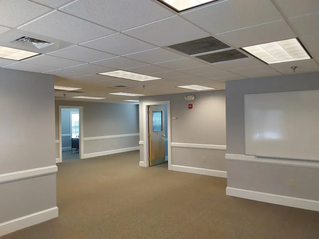 25 Triangle Park Concord NH 03301