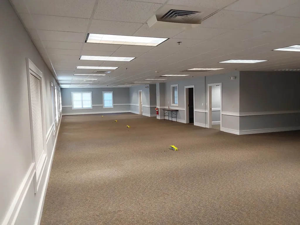 25 Triangle Park Concord NH 03301